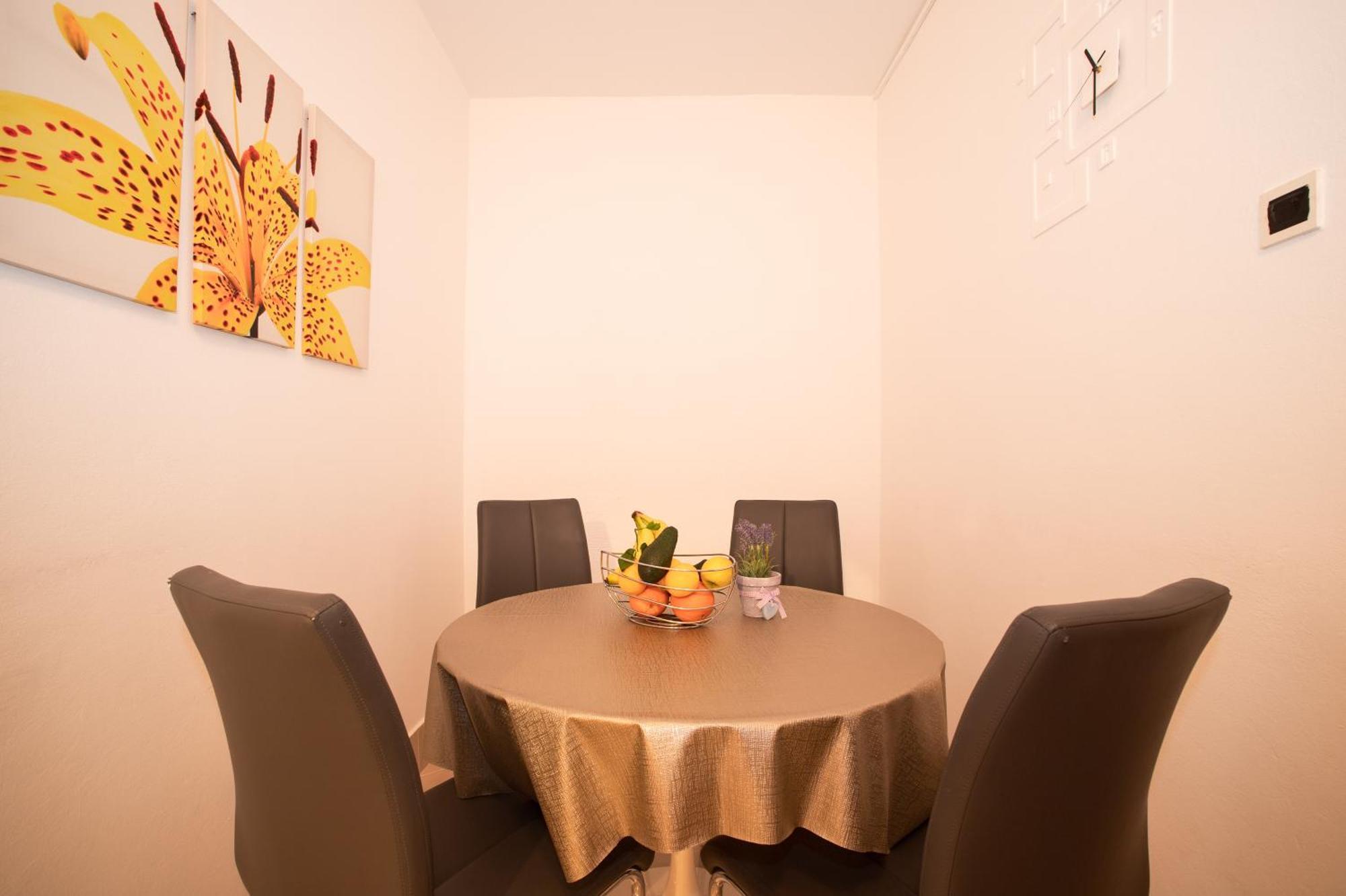 Apartments Vala 베티나 외부 사진